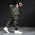 Ανδρικό παντελόνι cargo jogger σε λαδί χρώμα για άνοιξη και φθινόπωρο - Πράσινο Στρατού (Μεσαίου Πάχους)