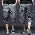 Men's loose fit pure cotton cargo shorts in thin summer style with multi-pocket design - M / Gray