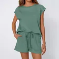Conjunto de dos piezas para mujer en verde salvia con top de cuello redondo y cordón - S / Top Y Pantalón / Verde azulado