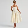 Elegant yellow gingham midi dress with square neck and voluminous gathered skirt details - XS / Yellow