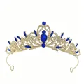 Elegantes goldenes Barock-Tiara mit aufwendigen Schnörkeln und saphirblauen Kristallen - Nr. 1 KC Gold Kleines Modell (Königsblauer Stein)