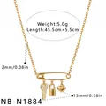 Nahaufnahme der goldenen Sicherheitsnadel-Halskette mit Längen- und Gewichtsangaben - 18K-Gold / Herz Schlüssel Schloss Stil(NB-N1884)