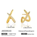 Gedetailleerde afmetingen van 18k vergulde roestvrijstalen gekruiste C-vorm oorbellen - Gekruiste Strass Stijl (JDE0306103) / Goud met Zirkonia