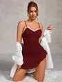 Elegante sottoveste bordeaux con dettagli in pizzo e bordo a volant per un look seducente - Borgogna