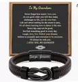 Dettaglio del bracciale in pelle intrecciata per nipote con chiusura magnetica incisa - Regalo per Nipote Stile (To My Grandson1)