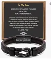 Dettaglio bracciale uomo in pelle intrecciata con incisione 'Love you forever' e biglietto - Regalo per il mio Uomo Stile (To My Man)