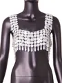 Primer plano de top con lentejuelas blancas con detalles brillantes y borlas. - Talla única / Tops / Blanco