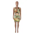Ensemble deux pièces haut licou et mini-jupe à imprimé tropical et broderie papillon - S / Haut Et Bas / Tie-Dye multicolore