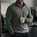 Sudadera de forro polar para hombre con media cremallera y diseño gris y verde. - Verde Militar