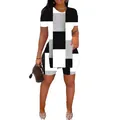 Vue de face de l'ensemble décontracté deux pièces pour femme à motif de blocs noirs - Grille Noir Blanc