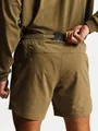 Pantalones cortos deportivos de hombre verde oliva secado rápido con bolsillo trasero - M / Bottoms / Verde Militar