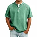 Camicia Henley in cotone verde lavato vintage con abbottonatura e manica a raglan - Taglia S / Top / Verde chiaro