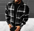 Elegante camisa casual de manga larga para hombre con cuadros negros y blancos con bolsillos - S / Tops / Cuadros Blanco Y Negro