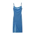 Schmales blau schimmerndes Slip-Kleid mit sexy Seitenschlitz für Sommerpartys und Events - Himmelblau
