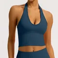 Atmungsaktiver marineblauer Neckholder-Yoga-Sport-BH mit nahtloser Strickstruktur - S / Oberteile / Blau