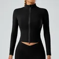Veste de sport zippée noire brossée pour femme, coupe slim, yoga et fitness - S / Hauts / Veste à manches longues / Noir
