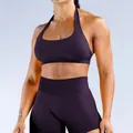 Conjunto de yoga de nailon mate morado oscuro con sujetador halter y shorts sin costuras - XS / Top Y Pantalón / Sujetador Halter + Pantalones Cortos / Púrpura Uva