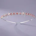 Elegante zilverkleurige hoofdband met fonkelende roze kristallen en heldere strass. - Roze Ronde Strass Cluster Stijl (TS-J2817SPINK)