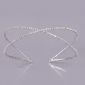 Elegante zilverkleurige gekruiste haarband met strass voor dagelijkse styling en foto - Zilver Dubbellaagse Kruis Stijl (TS-J2822S)