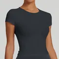 Maglietta da yoga slim fit grigio scuro a asciugatura rapida per donna - Taglia S / Top / Grigio grafite