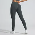 Naadloze donkergrijze yoga-legging met hoge taille, push-up effect en jacquard details - Berggrijs