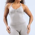 Conjunto de yoga gris claro para mujer de secado rápido con top halter y mallas de talle alto - XS / Top Y Pantalón / Conjunto de Pantalones Cortos / Arroz de plumas