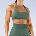 Conjunto de yoga verde oliva de nailon mate elástico con sujetador deportivo halter - XS / Top Y Pantalón / Sujetador Halter + Pantalones Largos / Verde pistacho