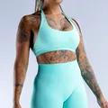 Conjunto de yoga sin costuras verde menta con sujetador deportivo halter y leggings pro. - XS / Top Y Pantalón / Sujetador Halter + Pantalones Largos / Verde menta