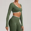 Top da yoga a maniche lunghe senza cuciture verde oliva per donna, abbigliamento sportivo - Verde militare