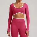 Set yoga fucsia senza cuciture con top a maniche lunghe e leggings sportivi da donna - Lampone
