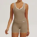 Zweiteiliges Khaki-Yoga-Set mit weißen Kontrastpaspeln und Sporthosen mit hoher Taille - S / Oberteil Und Unterteil / Kakaobraun