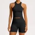 Ensemble de yoga noir sans couture avec haut à dos nageur côtelé et short de sport - S / Haut Et Bas / Noir