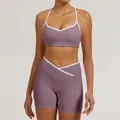 Zweiteiliges lila Yoga-Set mit weißem Rand, Cross-High-Waist-Sport-BH und Shorts - S / Oberteil Und Unterteil / Taro-Lila