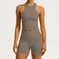 Ensemble de yoga marron sans couture côtelé avec haut à dos nageur - S / Haut Et Bas / Kaki