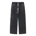 Premium 400g heavyweight snow-washed sweatpants with an oversized relaxed fit design - S / Bottoms / Black