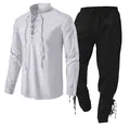 Detailansicht des lässigen weißen Schnür-Henley-Shirts und der schwarzen Baumwollhose - S / Top Und Bottom (Weiß Und Schwarz)