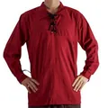 Dettaglio di una camicia vintage rossa stringata per uomo con maniche lunghe e collo a revers - Taglia S / Top / Rosso