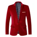Elegante chaqueta de terciopelo rojo para hombre, corte entallado, forro de cachemir - M / Tops / Rojo