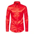 Camisa de satén roja para hombre de manga larga con acabado sedoso para fiesta - S / Tops / Rojo