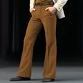 Pantalon évasé marron pour homme en sergé extensible, coupe ajustée quotidienne - Café