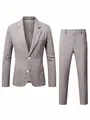 Vista detallada de un traje de negocios de 2 piezas para hombre en tela gris texturizada. - M / Top Y Pantalón / Marrón Chocolate