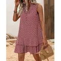Elegant bohemian floral print sleeveless mini dress with a V-neck tie and ruffled hem - S / Top And Bottom / Red