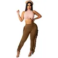 Zweiteiliges Modeset mit rosa ärmellosem Crop Top und braunen Leggings mit Fransen - 2XL / Oberteil und Hose / Braun