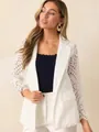 Eleganter weißer Damenblazer mit Lochstickerei, schmal geschnittene Frühlingsjacke - Weiß