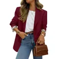 Détail du blazer bordeaux pour femme avec revers élégant à imprimé léopard chic - S / Hauts / Rouge Foncé