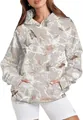 Détail du sweat à capuche pour femme avec imprimé feuilles et poche kangourou avant. - S / Hauts / Feuille Abricot