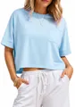 T-shirt corta crop oversize celeste da donna con una pratica tasca anteriore applicata. - Celeste