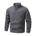 Veste décontractée gris foncé pour hommes avec col montant et plusieurs poches - M / Hauts / Gris