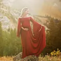 Détail d'une robe de maternité rouge à épaules dénudées pour la photographie. - 2XL / Hauts / Rouge