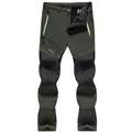 Olivegrüne wasserdichte Outdoor-Hose mit Fleece-Futter für Herren mit Taschen - EU 5XL / Dünner Stil Unterbekleidung / Armeegrün